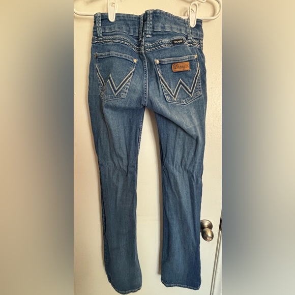 Women’s Wrangler Boot Cut Jeans Vintage Cute size 0x34 Tall - Picture 2 of 5